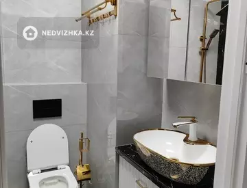 2-комнатная квартира, этаж 12 из 12, 59 м², миниатюра 10