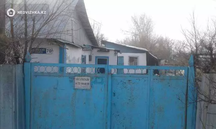4-комнатный дом, 10 соток, 45 м²