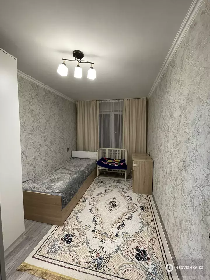 3-комнатная квартира, этаж 3 из 5, 67 м², фотография 3