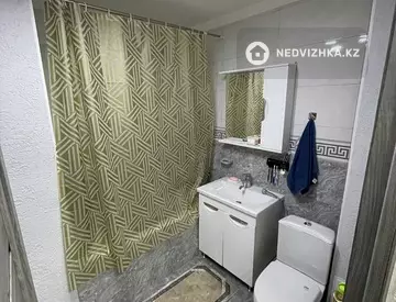 3-комнатная квартира, этаж 3 из 5, 67 м², миниатюра 11