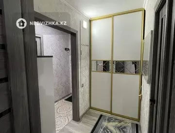 3-комнатная квартира, этаж 3 из 5, 67 м², миниатюра 5