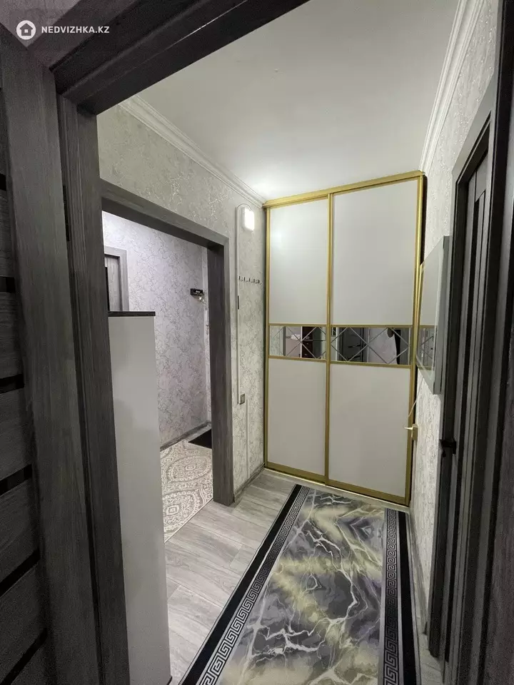 3-комнатная квартира, этаж 3 из 5, 67 м², фотография 5