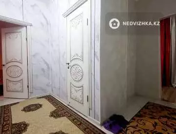 2-комнатная квартира, этаж 5 из 5, 40 м², По часам