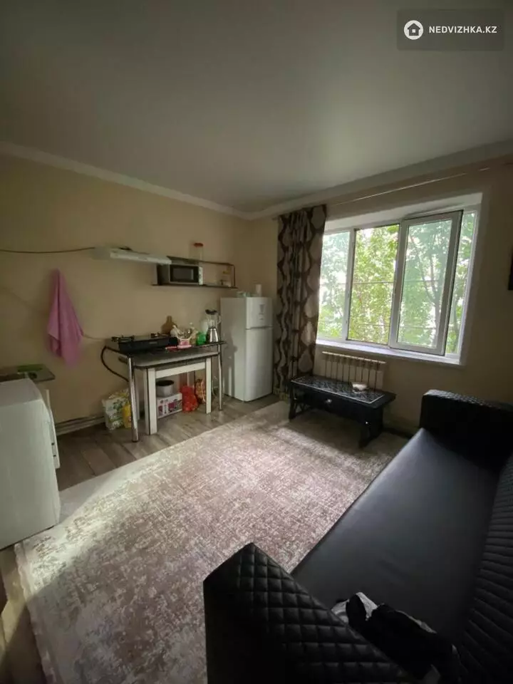 3-комнатная квартира, этаж 2 из 2, 44 м², фотография 4
