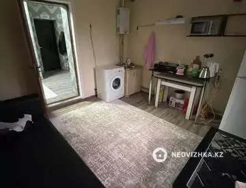 3-комнатная квартира, этаж 2 из 2, 44 м²