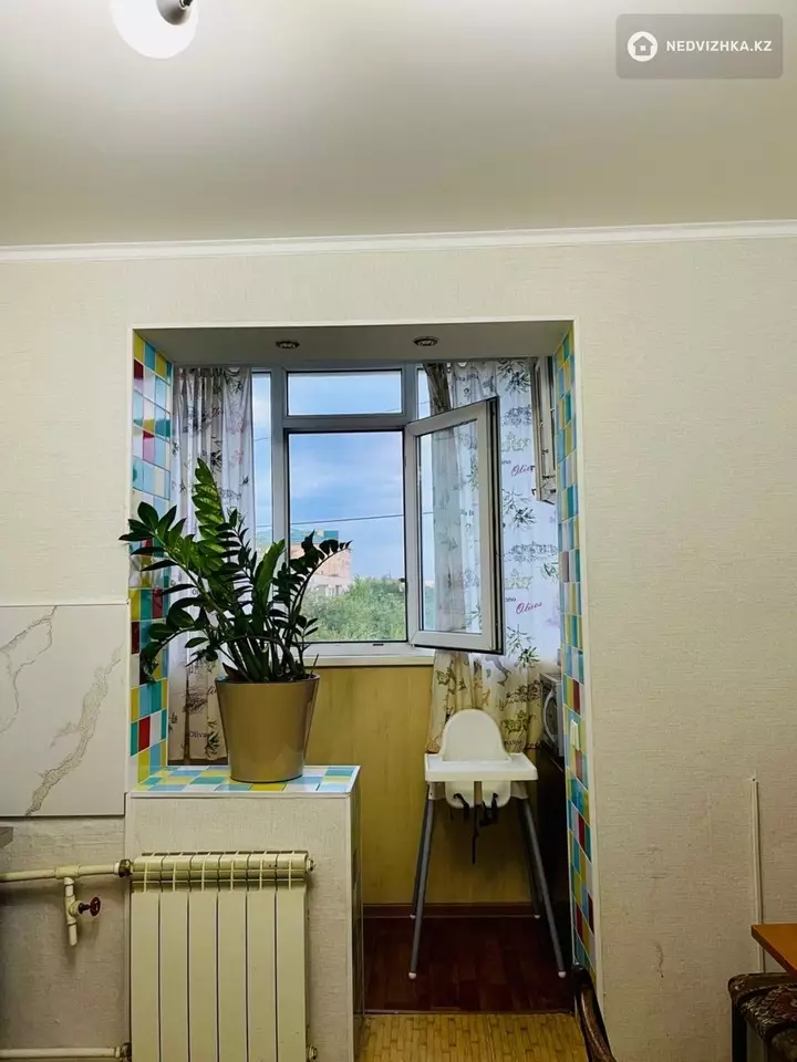 3-комнатная квартира, этаж 5 из 5, 71 м², фотография 3