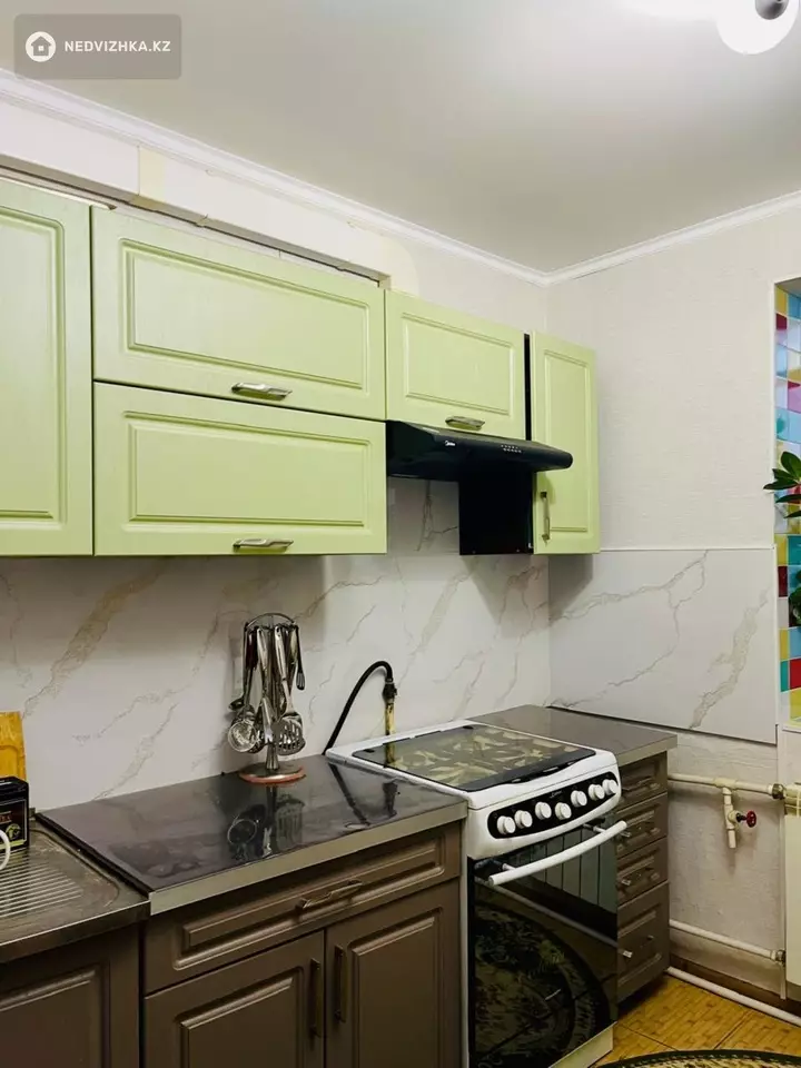 3-комнатная квартира, этаж 5 из 5, 71 м², фотография 2