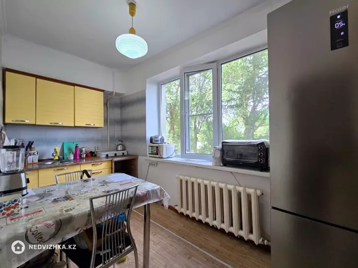 2-комнатная квартира, этаж 2 из 3, 63 м²
