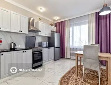 1-бөлмелі пәтер, қабат 4 барлық қабат саны 14, 45 м², Посуточно, 12-нобай
