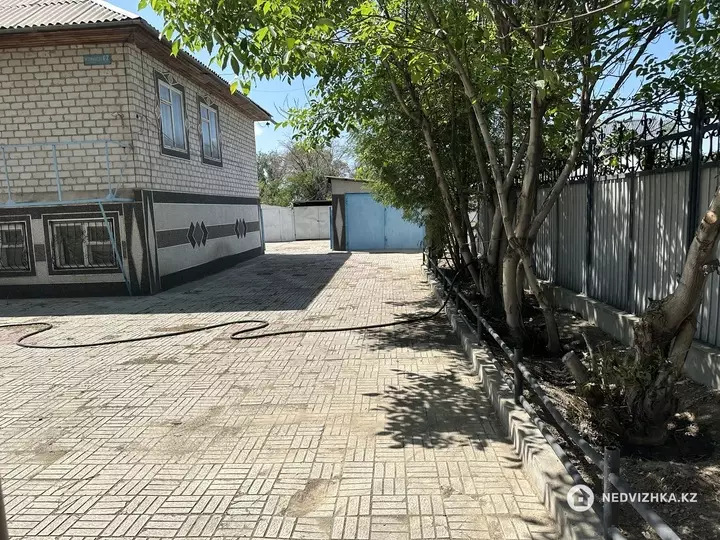 6-комнатный дом, 30 соток, 132 м², фотография 2