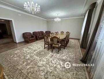 6-бөлмелі үй, 15 соттық, 338 м², 2-нобай