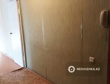 1-комнатная квартира, этаж 2 из 5, 39 м², миниатюра 2