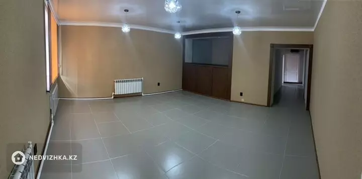 Автосервис, этаж 1 из 2, Отдельно стоящее здание, 640 м², фотография 3