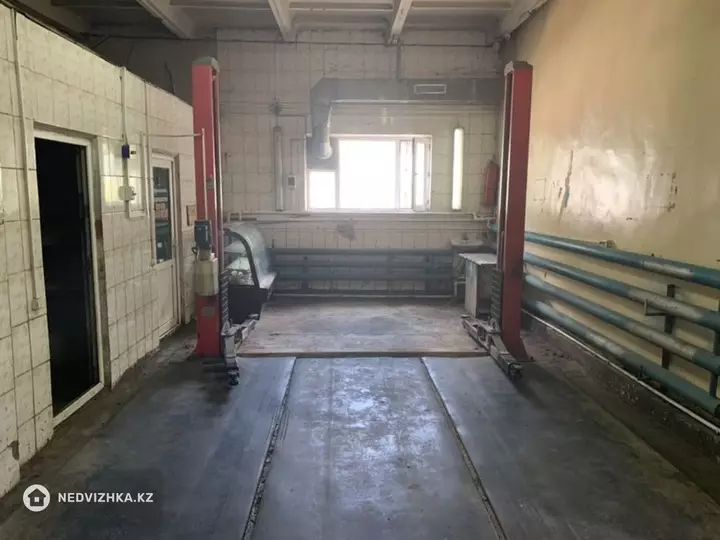 Автосервис, этаж 1 из 2, Отдельно стоящее здание, 640 м², фотография 5