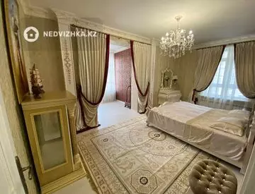 3-комнатная квартира, этаж 6 из 6, 110 м², На длительный срок