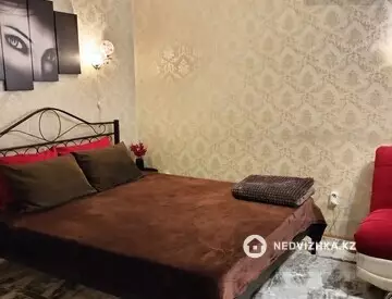 1-комнатная квартира, этаж 1 из 3, 34 м², Посуточно, миниатюра 9