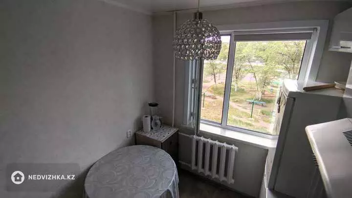 3-комнатная квартира, этаж 2 из 5, 63 м², фотография 4