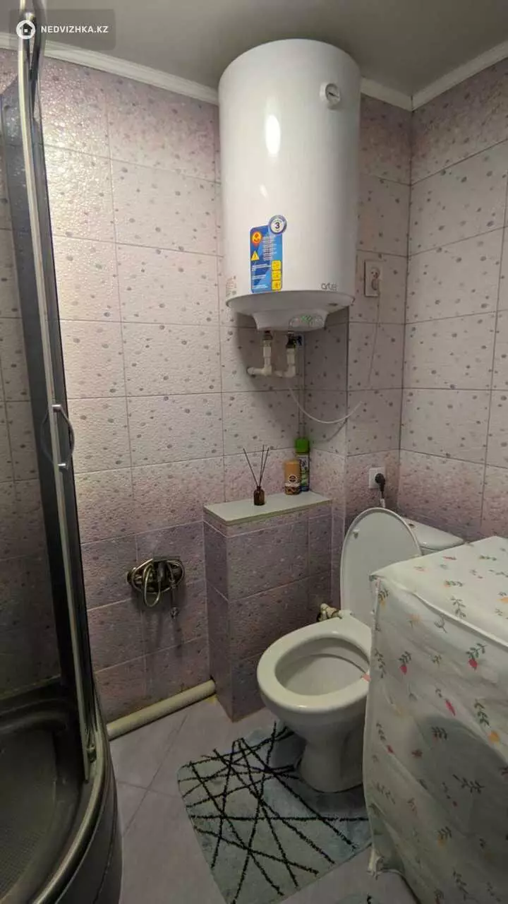 3-комнатная квартира, этаж 2 из 5, 63 м², фотография 2