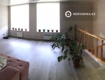 6-бөлмелі үй, 15 соттық, 275 м², 10-нобай