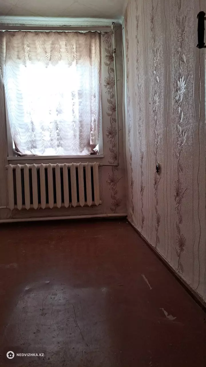 2-комнатная квартира, этаж 1 из 2, 36 м², фотография 5