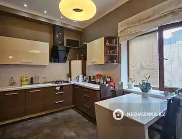 3-бөлмелі пәтер, қабат 1 барлық қабат саны 3, 112 м², 10-нобай