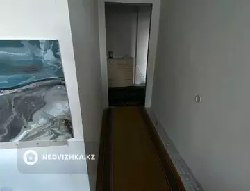2-комнатная квартира, этаж 3 из 13, 64 м², миниатюра 7