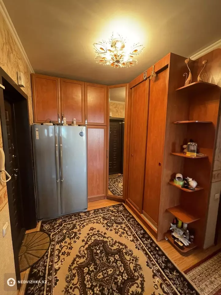 4-комнатная квартира, этаж 3 из 12, 103 м², фотография 5
