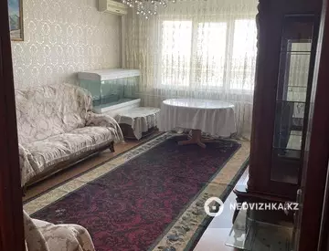 4-комнатная квартира, этаж 3 из 12, 103 м²