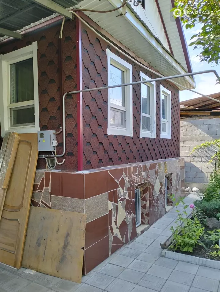 4-комнатный дом, 3 соток, 110 м², фотография 3