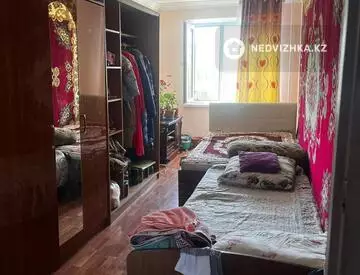 3-комнатная квартира, этаж 3 из 5, 60 м², миниатюра 9