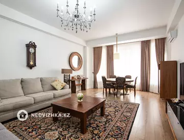 2-комнатная квартира, этаж 1 из 3, 111 м², миниатюра 2