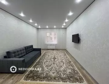 2-комнатная квартира, этаж 2 из 10, 84 м², Посуточно, миниатюра 8