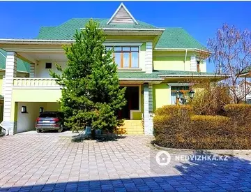 8-комнатный дом, 7.5 соток, 520 м², миниатюра 1