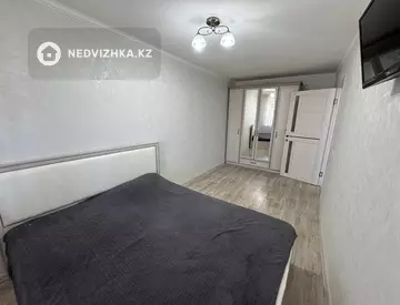 3-комнатная квартира, этаж 5 из 5, 64 м², миниатюра 3