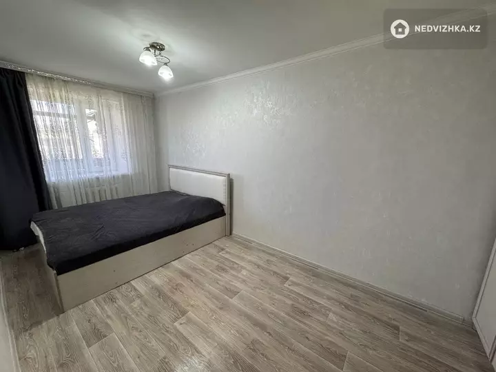 3-комнатная квартира, этаж 5 из 5, 64 м², фотография 4