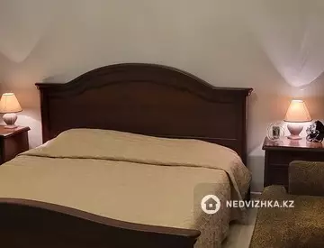 5-бөлмелі үй, 5 соттық, 180 м², 8-нобай