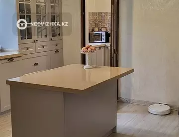 5-бөлмелі үй, 5 соттық, 180 м², 9-нобай