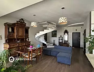 5-комнатная квартира, этаж 13 из 12, 295 м², На длительный срок