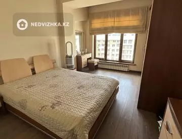 5-комнатная квартира, этаж 13 из 12, 295 м², На длительный срок, миниатюра 10