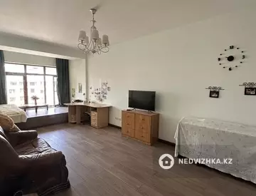 5-комнатная квартира, этаж 13 из 12, 295 м², На длительный срок, миниатюра 8