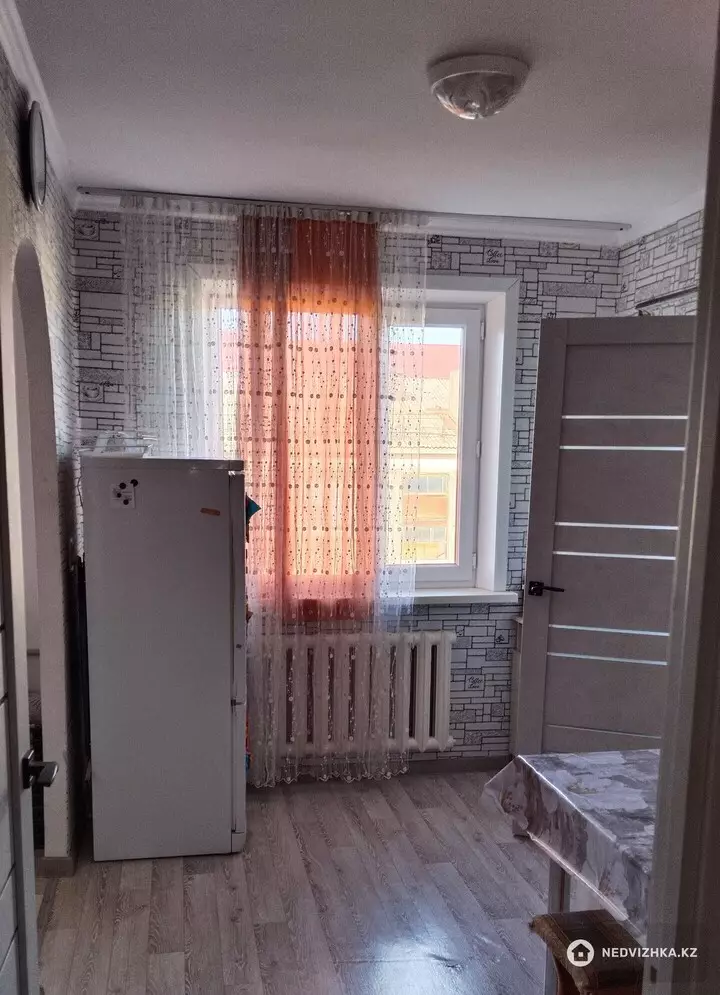 4-бөлмелі пәтер, қабат 5 барлық қабат саны 5, 60 м², 4-фотосурет