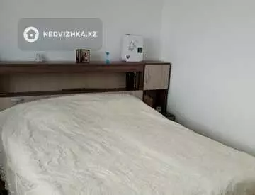 4-комнатная квартира, этаж 5 из 5, 60 м², миниатюра 8