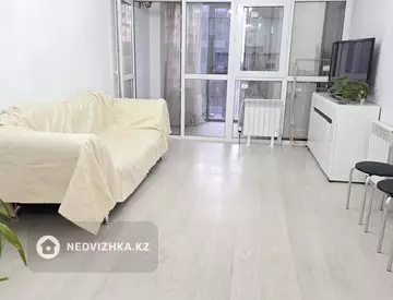 2-комнатная квартира, этаж 8 из 9, 55 м², миниатюра 3