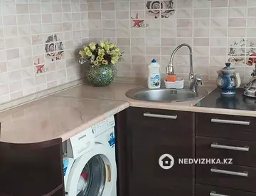 1-комнатная квартира, этаж 7 из 12, 44 м², На длительный срок