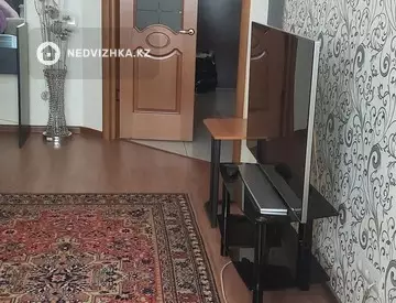 1-комнатная квартира, этаж 7 из 12, 44 м², На длительный срок