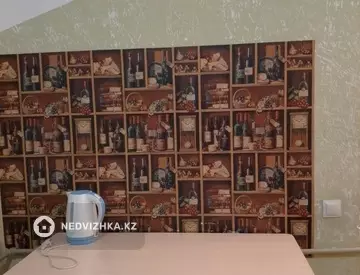 1-комнатная квартира, этаж 9 из 9, 30 м², По часам