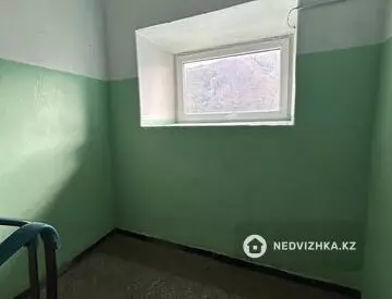 3-комнатная квартира, этаж 5 из 5, 64 м², миниатюра 5