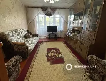 3-комнатная квартира, этаж 5 из 5, 64 м², миниатюра 8