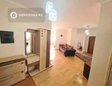 3-комнатная квартира, этаж 10 из 8, 130 м², миниатюра 1