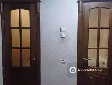 1-комнатная квартира, этаж 1 из 5, 33 м², миниатюра 2